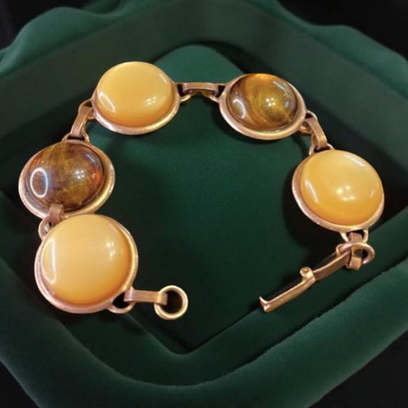 Handcrafted Bracelet Gold tone with Beads different colors New - Picture 5 of 11